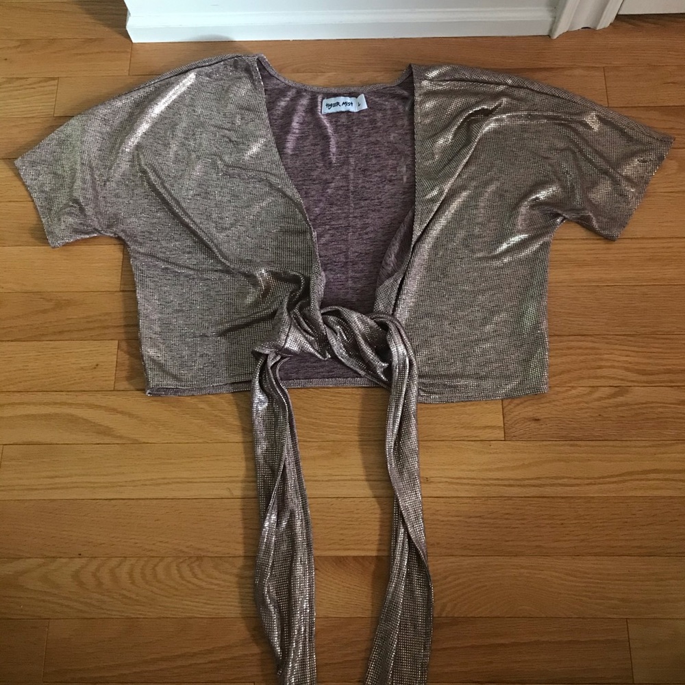 TIGER MIST pink/silver iridescent crop wrap top